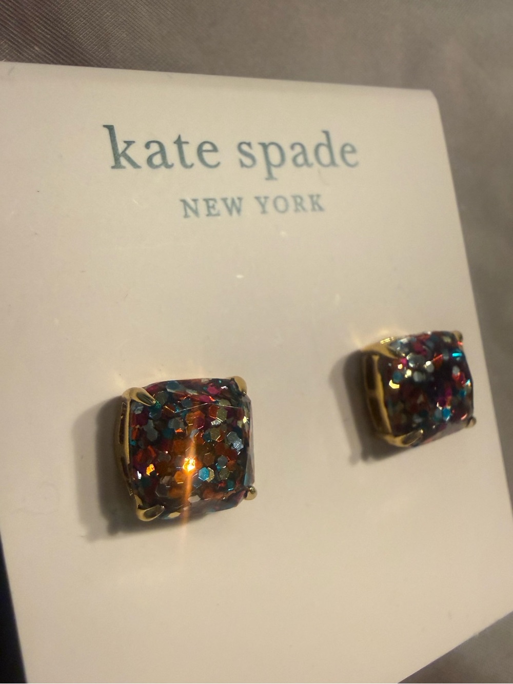 NWT Kate Spade Small Square Stud Earrings Gold-Tone Multi-Color Confetti - Picture 3 of 6